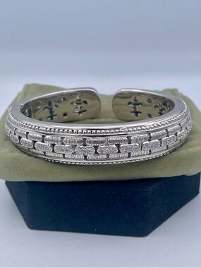 Judith Ripka Sterling Silver 925 CZ Pave Hinged Cuff Bracelet Wide Heavy71.7g